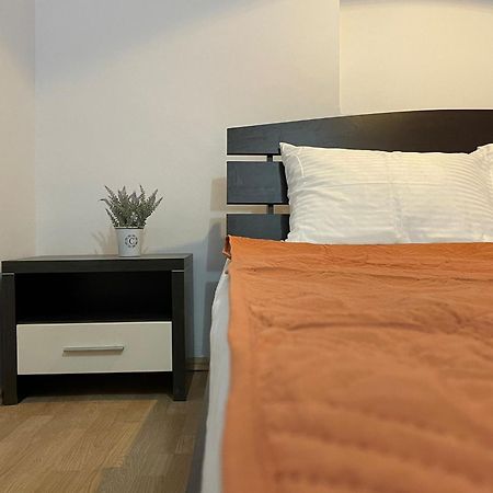 Mossapartments Bukarest Eksteriør billede