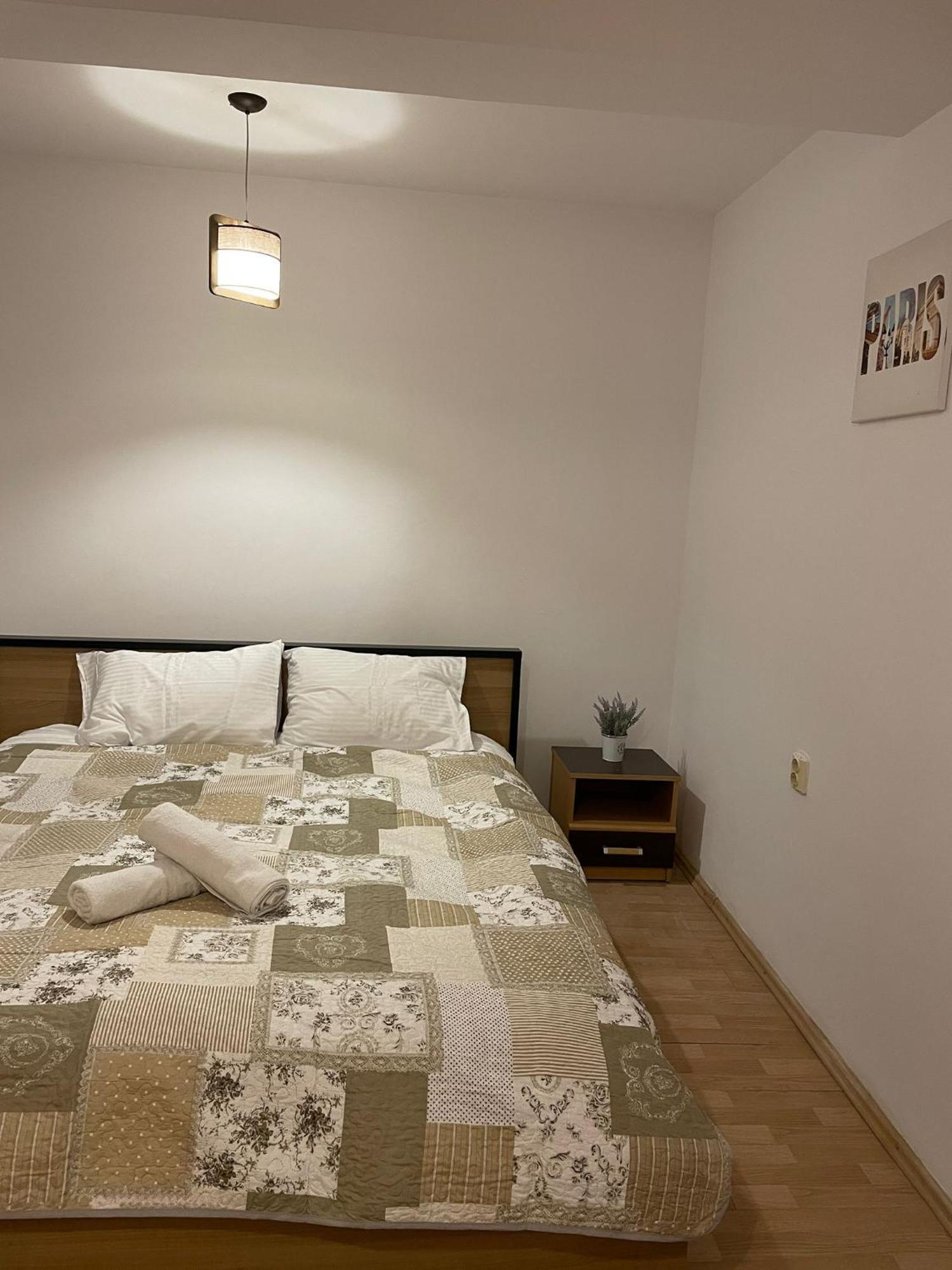 Mossapartments Bukarest Eksteriør billede