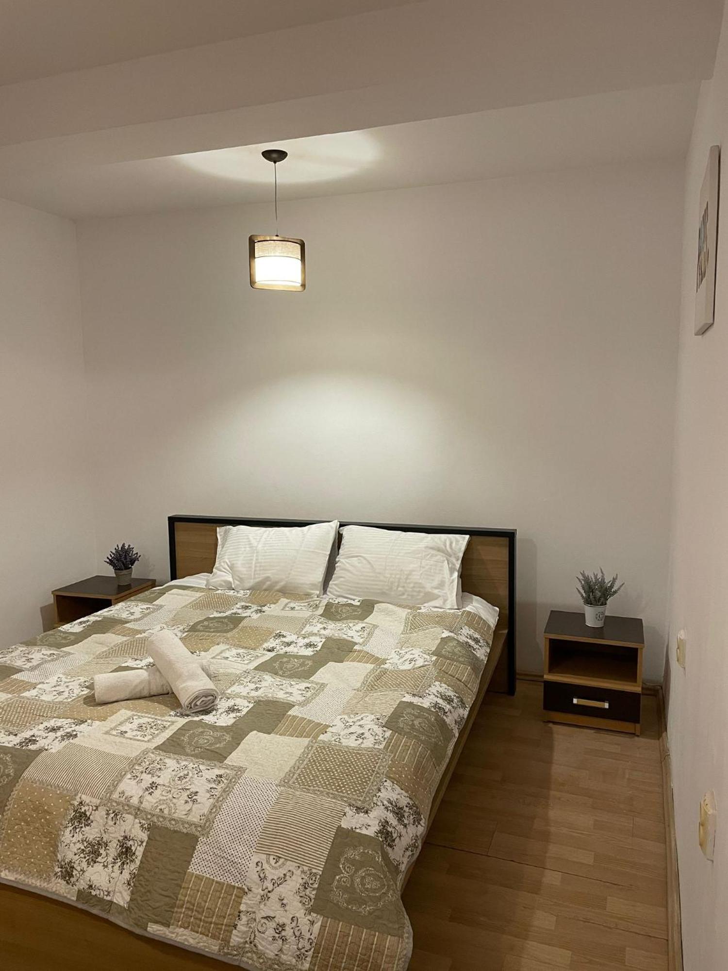Mossapartments Bukarest Eksteriør billede