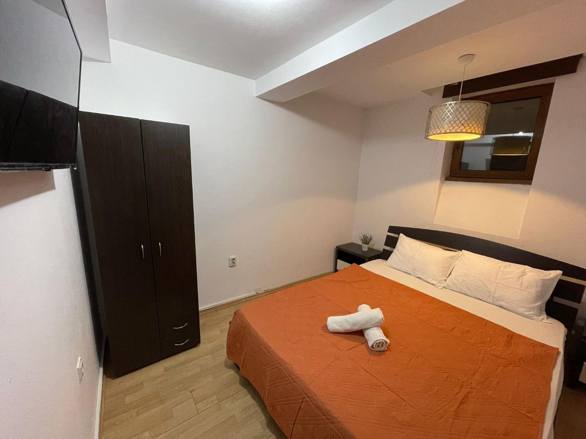 Mossapartments Bukarest Eksteriør billede